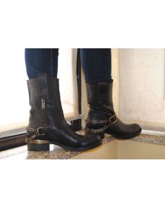 Harold Textured Leather Chain Boots